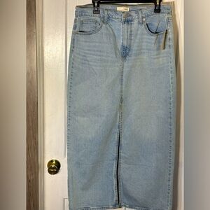 Universal Thread long Jean skirt size 12